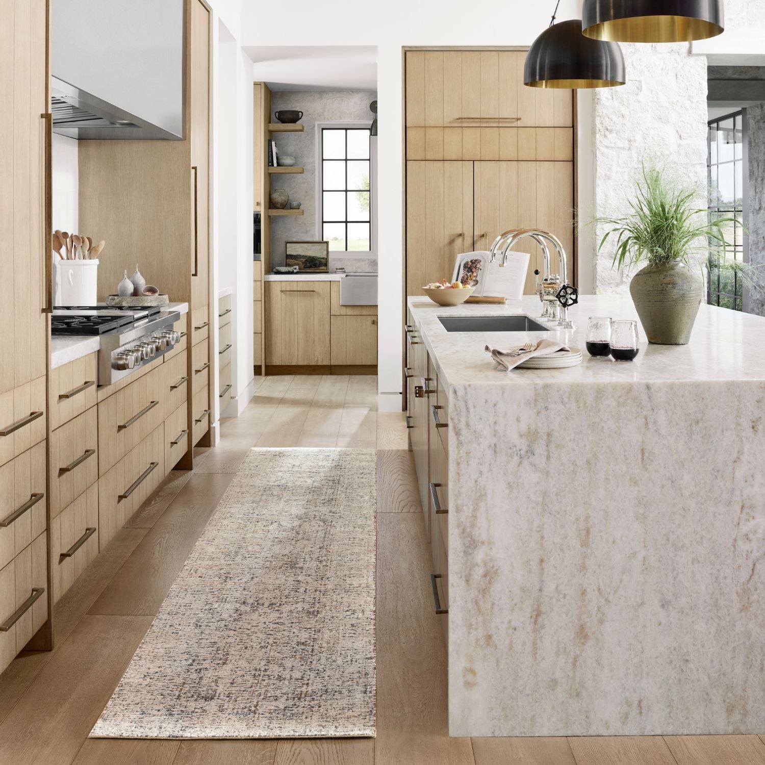 Homvirex Alie Gold Beige runner in a styled interior